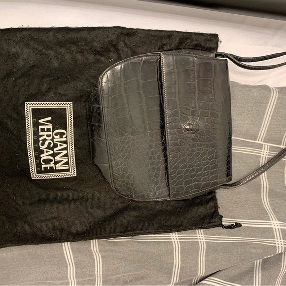 Authentic Gianni Versace black leather shoulder bag - Picture 3 of 6